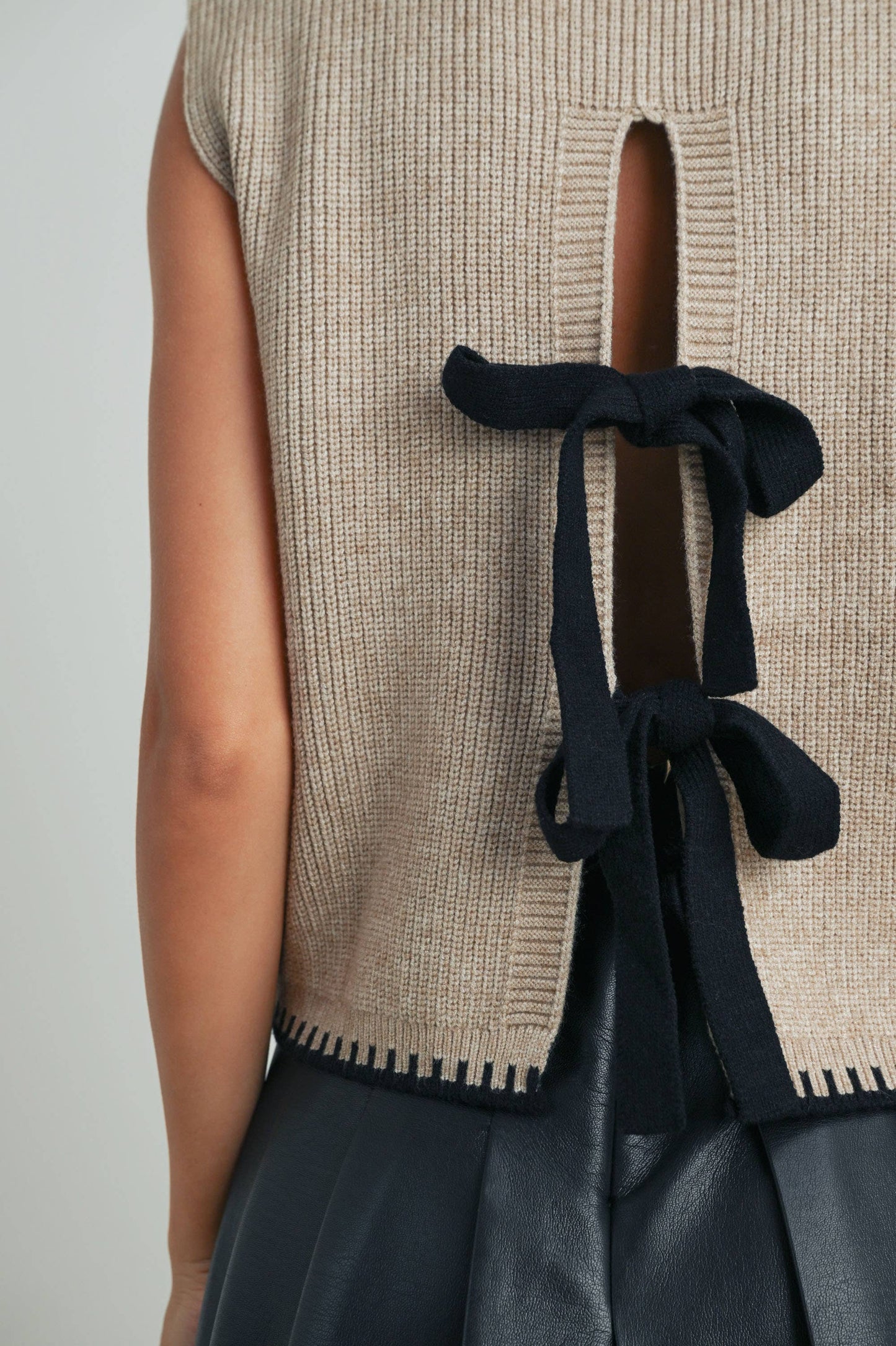 Ribbed Sweater Vest