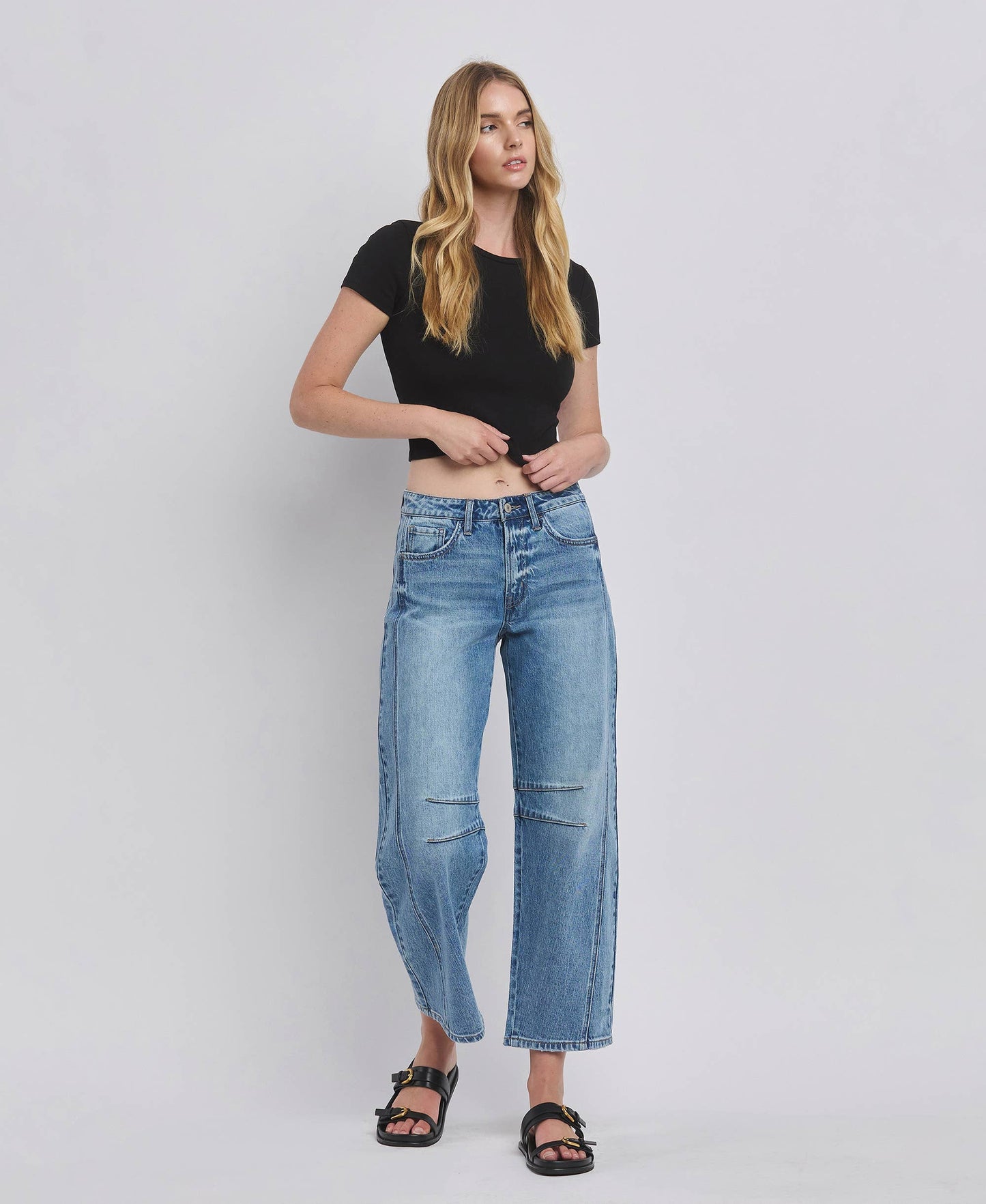 HIGH RISE DART STRUCTURED FIT BARREL LEG JEANS T6514
