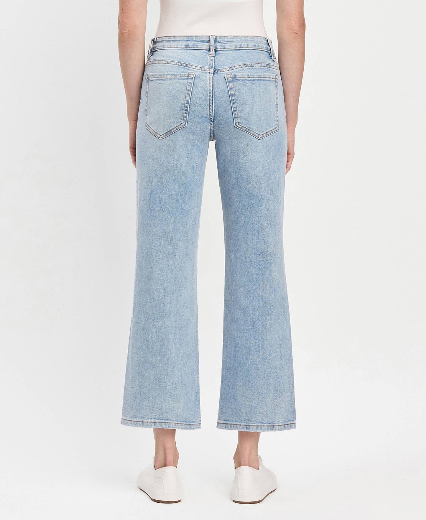 MID RISE CROP  DAD JEANS