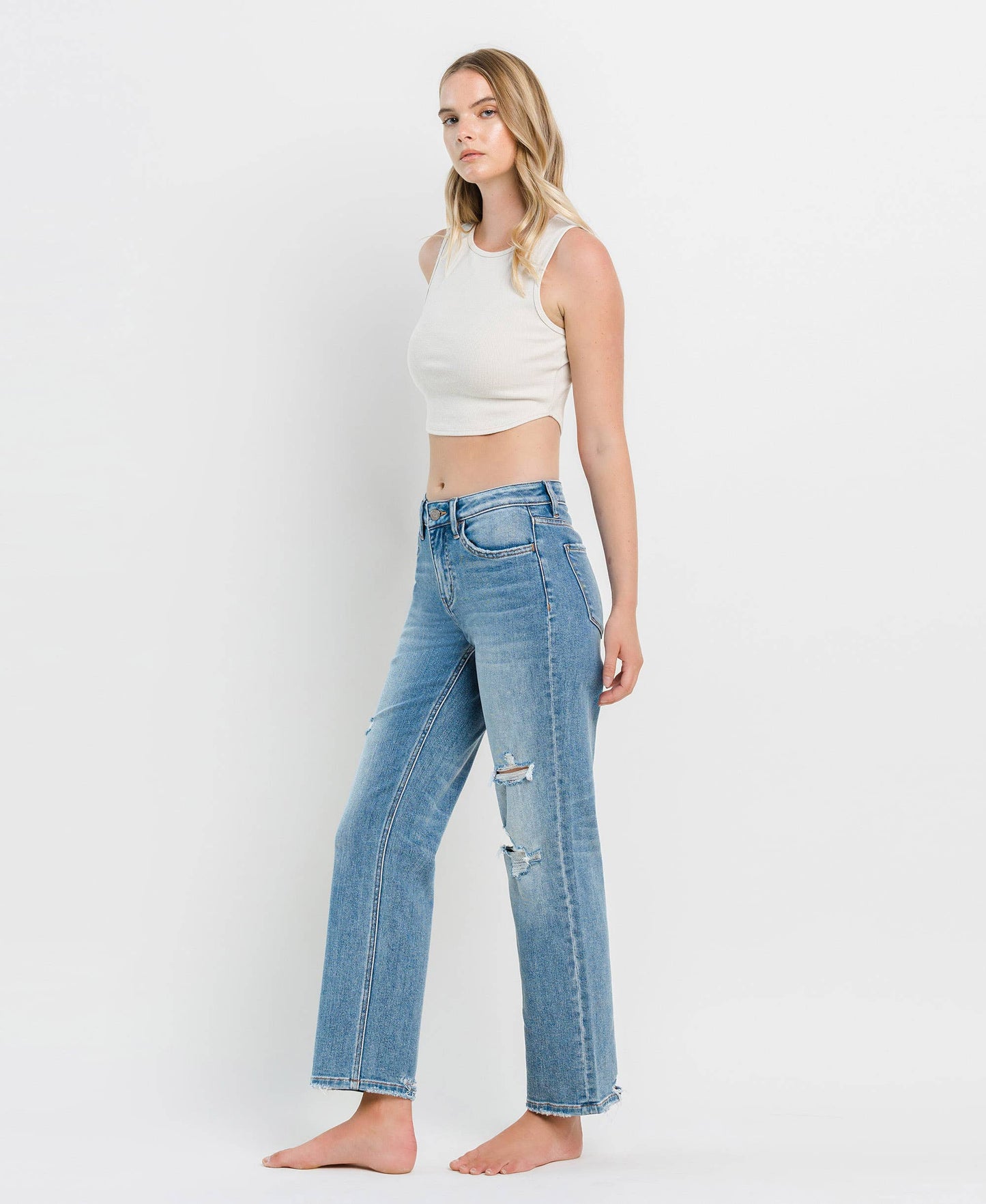 HIGH RISE DISTRESSED SLIM WIDE JEANS