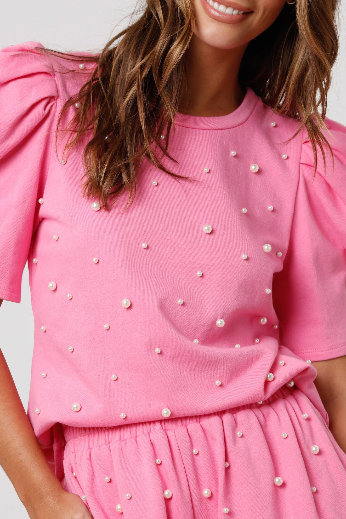 Allover Pearls Puff Sleeve Tee