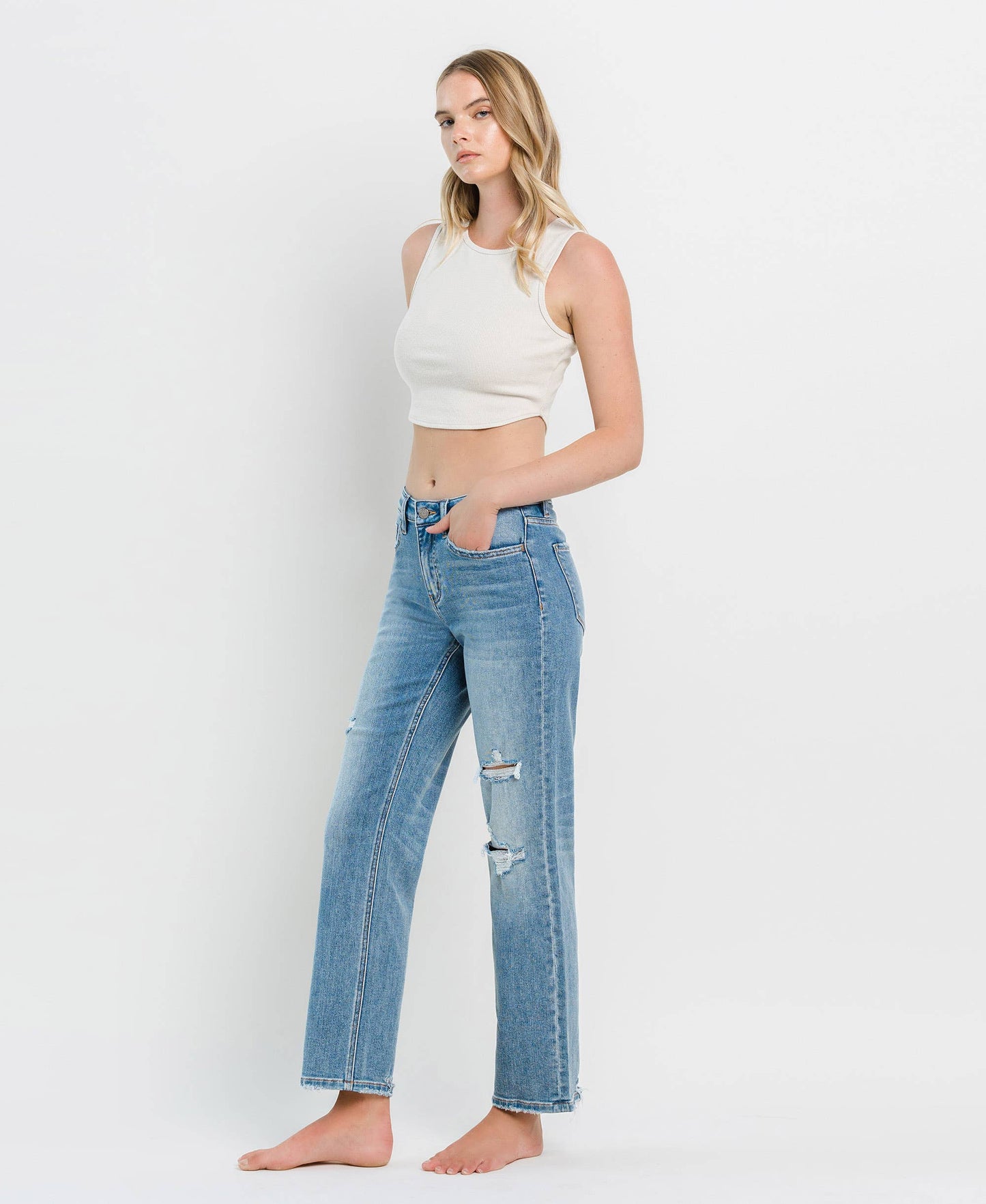 HIGH RISE DISTRESSED SLIM WIDE JEANS