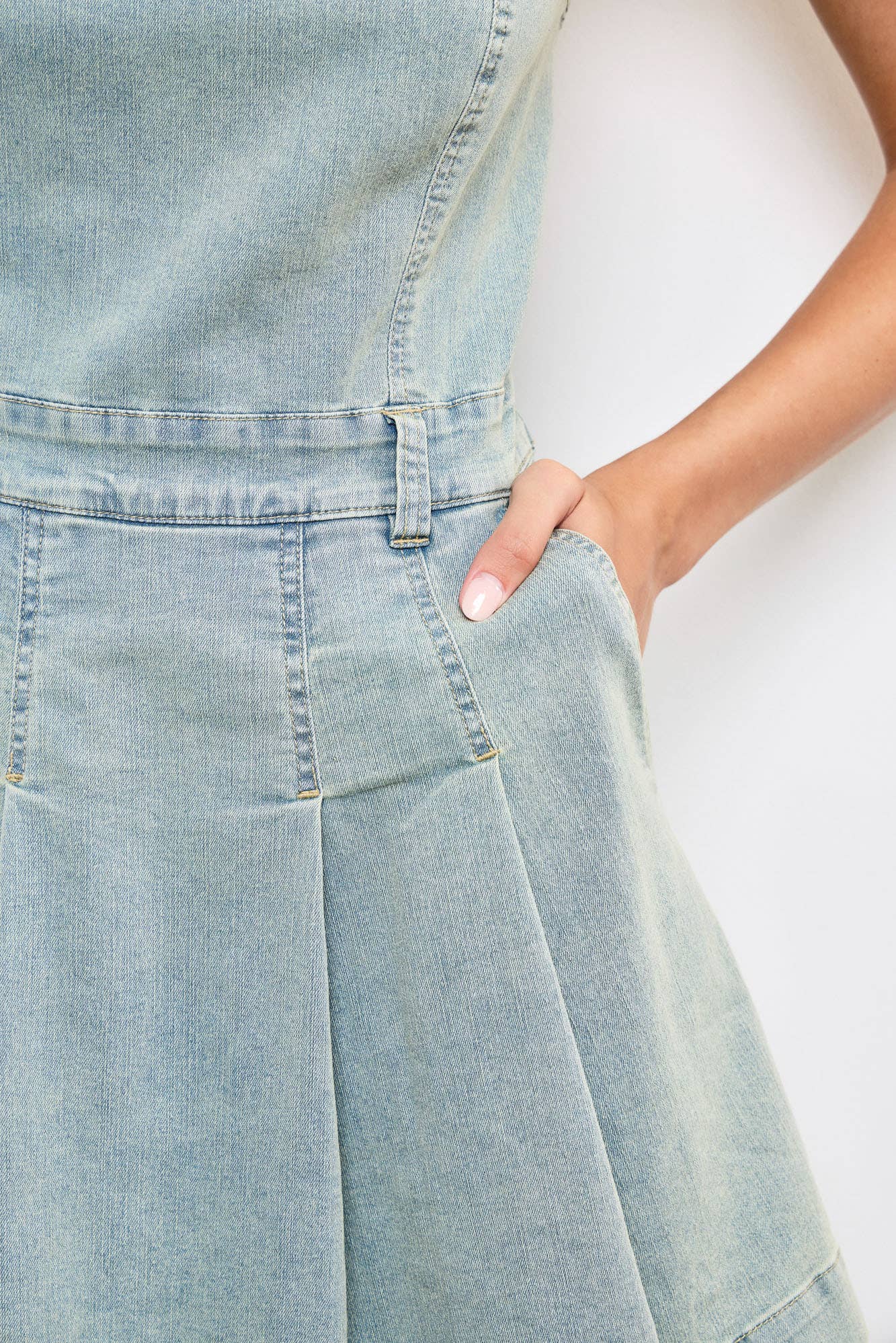 DENIM RUFFLE DRESS