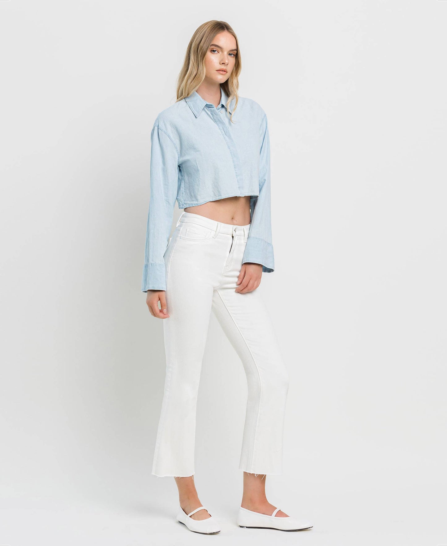 HIGH RISE SEAMLESS WAISTBAND CROP FLARE JEANS